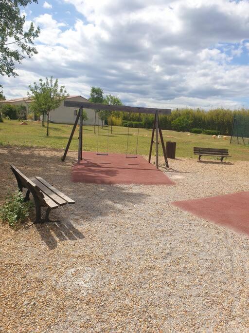 Agreable Villa En Petite Camargue 35 M2 Wifi Gallargues-le-Montueux Dış mekan fotoğraf